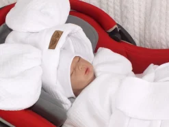 Śpiworek muślinowy z bawełnianą podszewką do fotelika biały