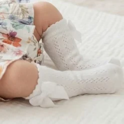 Podkolanówki, skarpetki białe ażurkowe z kokardką