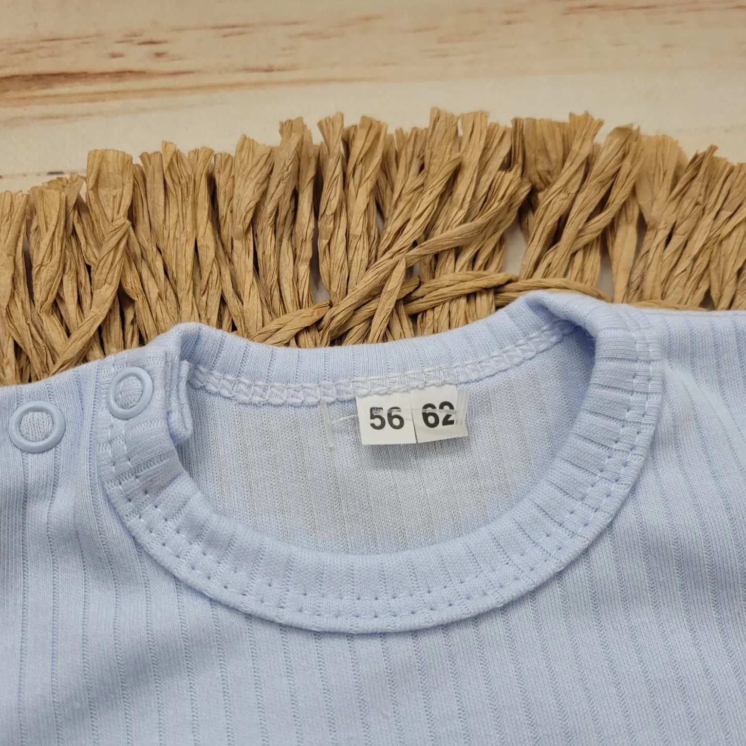 Prążkowane body rosnące wraz z dzieckiem 56-86 baby blue krótki rękaw