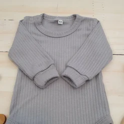 Prążkowane body rosnące wraz z dzieckiem 56-86 onyx
