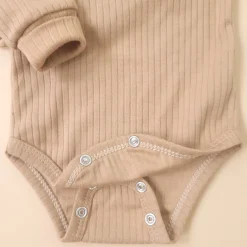 Prążkowane body rosnące wraz z dzieckiem 56-86 caffe mokka