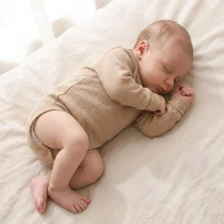 Prążkowane body rosnące wraz z dzieckiem 56-86 caffe mokka