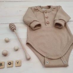 Prążkowane body rosnące wraz z dzieckiem, długi rękaw 56-86 beż caffe mokka