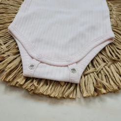 Prążkowane body rosnące wraz z dzieckiem 56-86 bright pink krótki rękaw