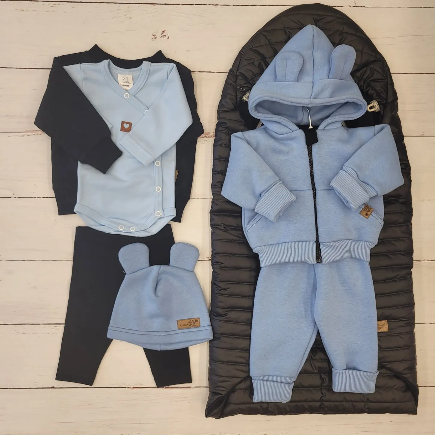 Stylizacja dla zimowego noworodka black&blue