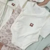 Stylizacja jesienno-wiosenna miętowo-brązowa