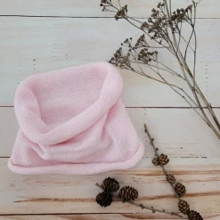 tuba dziergana, włóczkowa szalik-tuba różowa