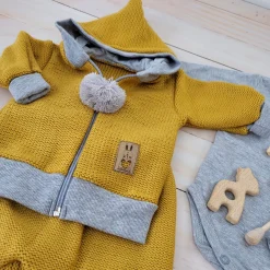 Włóczkowy 4 cz dres baggy niemowlęcy kolor musztardowo-szary ostatnie sztuki 56-86