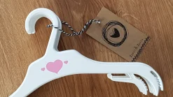 Wieszaki małe 28cm dziecięce niemowlęce 8sztuk biało-różowe
