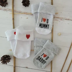 Zestaw 3 par skarpet rozmiar 0-4 miesięcy rozmiar 17-19 I love