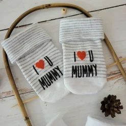 Zestaw 3 par skarpet rozmiar 0-4 miesięcy rozmiar 17-19 I love