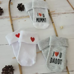 Zestaw 3 par skarpet rozmiar 0-4 miesięcy rozmiar 17-19 I love